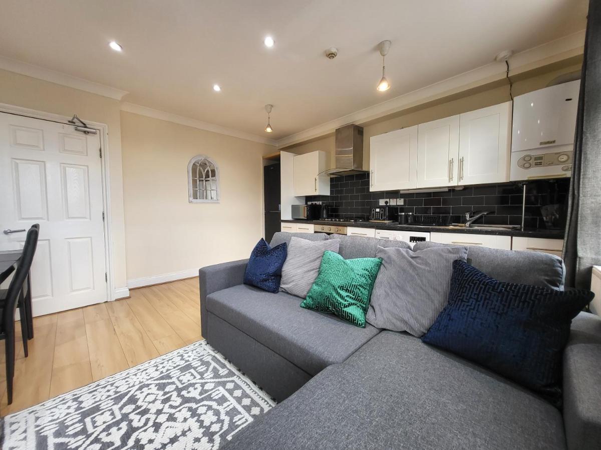 Tooting Bec Central Apartment By London Tube Buitenkant foto