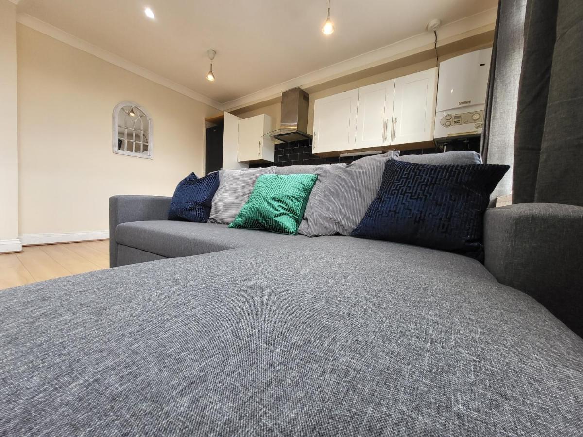 Tooting Bec Central Apartment By London Tube Buitenkant foto
